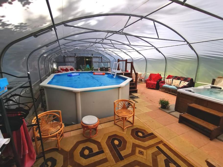 Country Side Haven Two Double Ensuite Bedrooms Couples Exclusive Rate Offered Saint-Michel-de-Montjoie Exterior foto